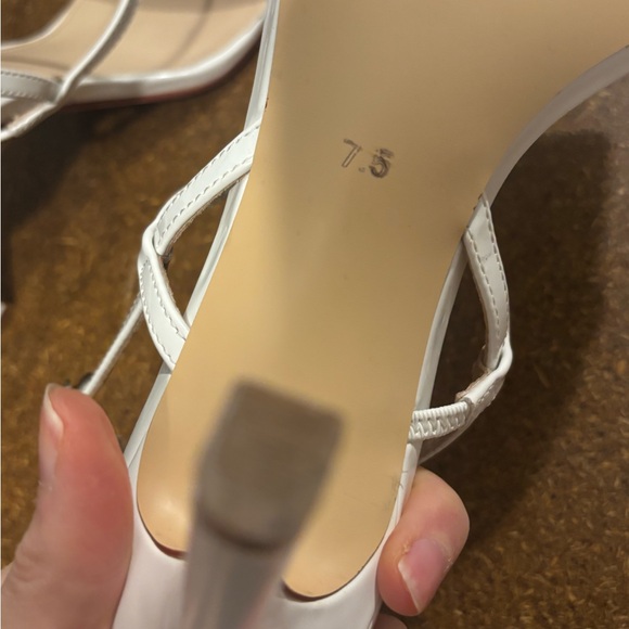 Modatope Elegant White Heels - Picture 5 of 5